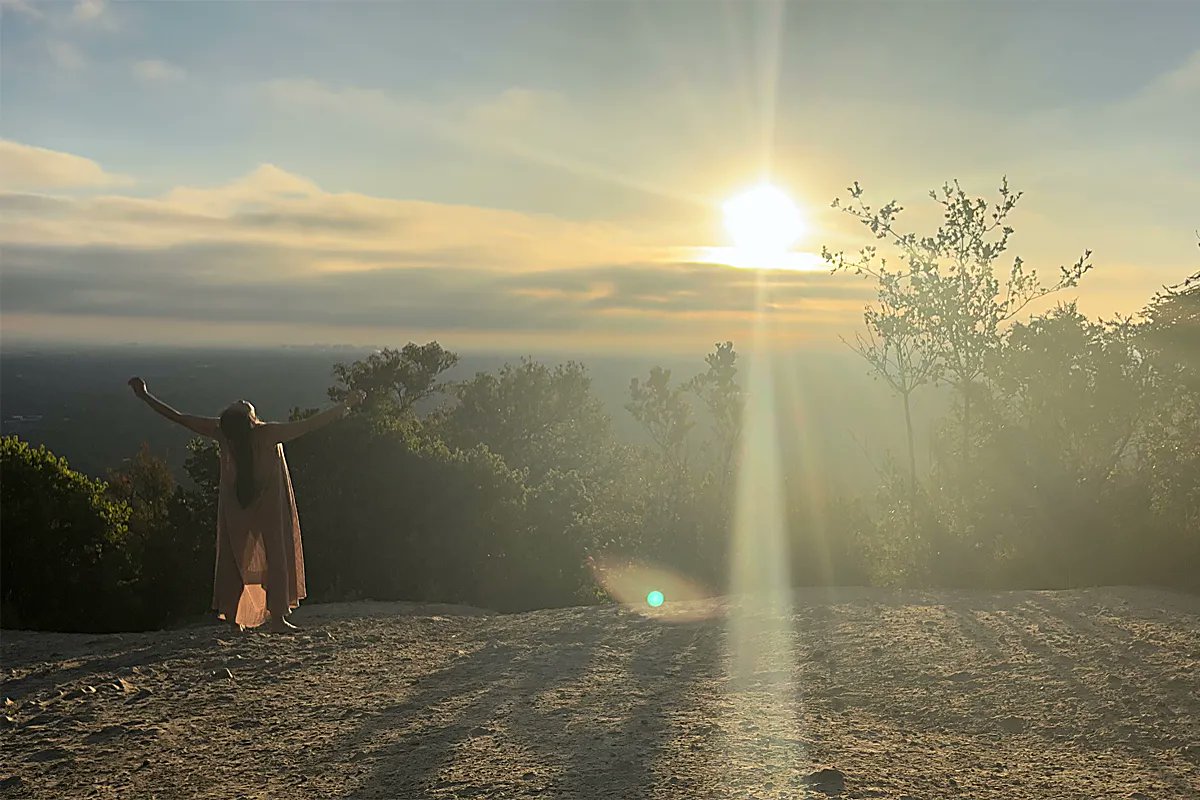 We are so happy and excited to share that Ayako Kato (HCL 2022 Fellow Artist in Residence) has been announced as a 2023 USA Fellow with United States Artists! Congrats Ayako! This is a well-deserved recognition of you and your work! 

buff.ly/3XIWE6j