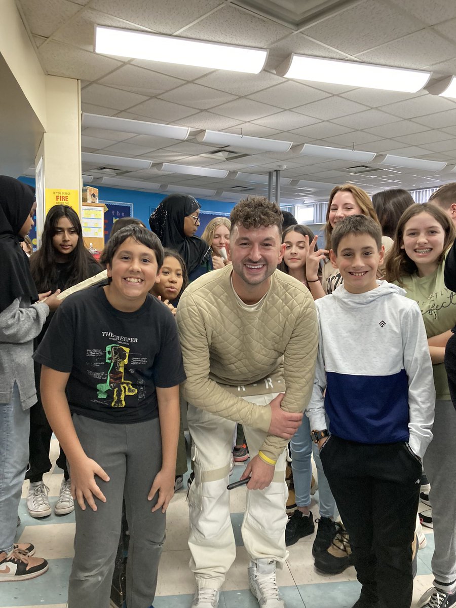 William Davis Public School (@williamdavisps) on Twitter photo Thanks MD Motivator for spreading the love and kindness to our <a href="/williamdavisps/">William Davis Public School</a> intermediate students. They were enlightened by your story <a href="/mrscottydallen/">Scott Allen</a> <a href="/cmills_gecdsb/">Chris Mills</a> <a href="/gecdsb/">GECDSB</a> <a href="/mdmotivator_/">MDMotivator</a> Thanks MD Motivator for spreading the love and kindness to our <a href="/williamdavisps/">William Davis Public School</a> intermediate students. They were enlightened by your story <a href="/mrscottydallen/">Scott Allen</a> <a href="/cmills_gecdsb/">Chris Mills</a> <a href="/gecdsb/">GECDSB</a> <a href="/mdmotivator_/">MDMotivator</a>