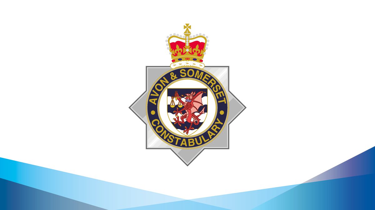 ASPBathNES's tweet image. You may have noticed an increased police presence in Southgate on Fridays. The Early Interventions Team are leading extra patrols supported by Neighbourhood Officers; engaging with young people and reducing #AntiSocialBehaviour in the area.  #NeighbourhoodPolicingWeek #Engagement