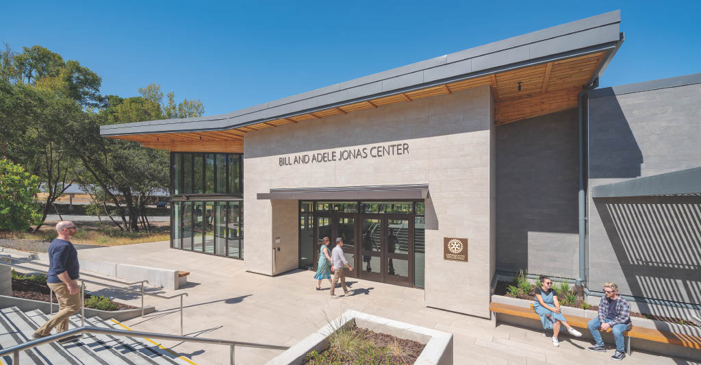 aiaeb's tweet photo. Happy #FirmFriday! @brick_arch’s project Bill and Adele Jonas Center is our Citation Award winner in our Medium Project category, and “a modest but impactful addition to IVC" as well as a "a glowing beacon among the trees at night.” #aiaebdesignawards #architecture #design https://t.co/dwKF3jHGx5