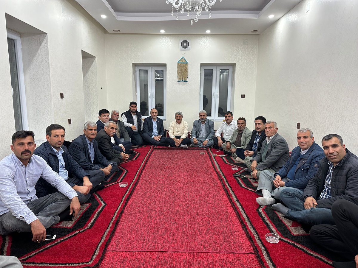 SuphiAksoyB's tweet photo. İkizköy Mahallemizde Zülküf Aslan ve Mustafa Aslan’ın ev sahipliğinde hemşehrilerimiz ile bir araya geldik. 

Misafirperverliklerinden dolayı kendilerine teşekkür ederim. https://t.co/qappVuyW5Y