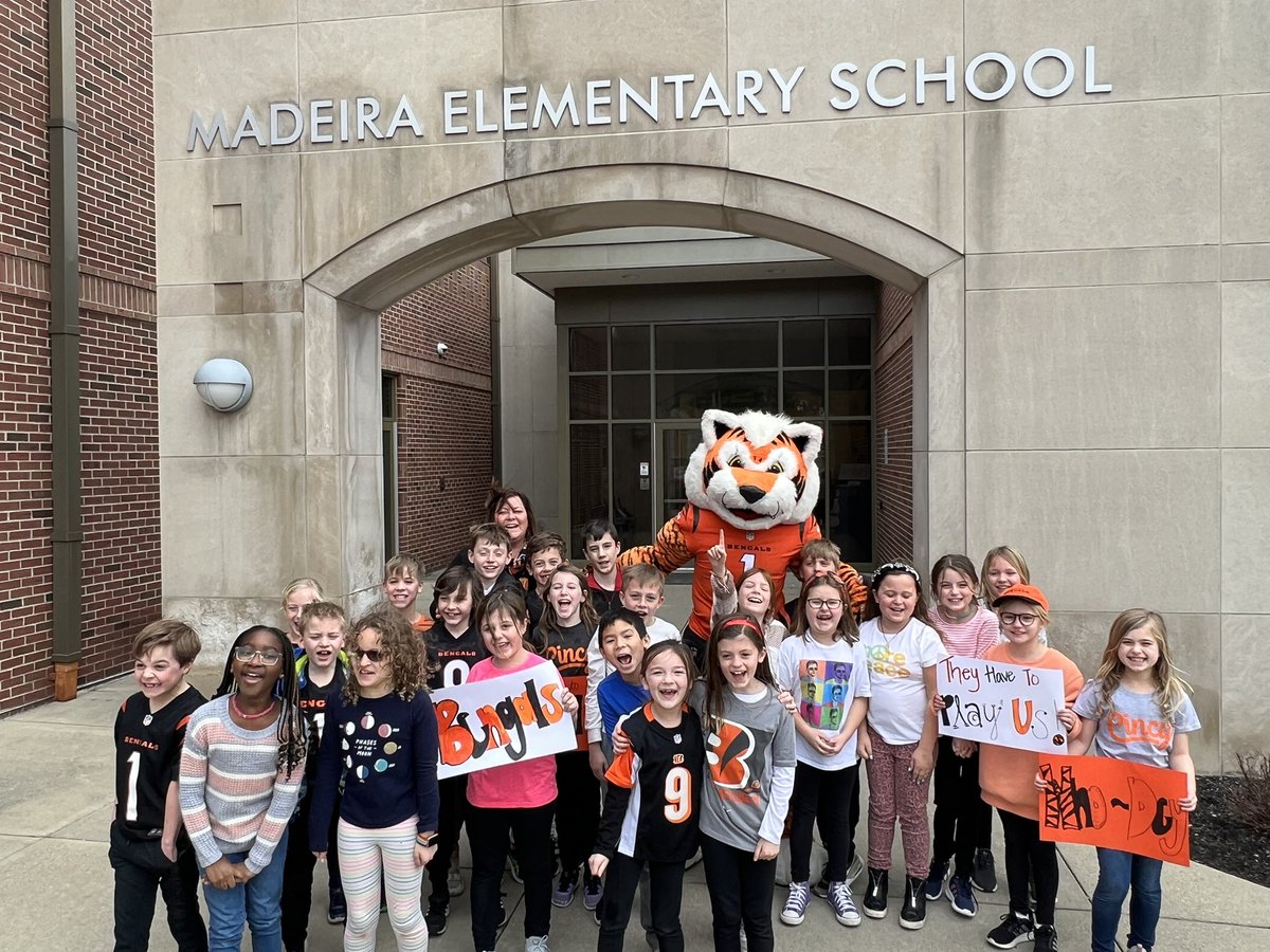KenjiMatsudo's tweet photo. Shout out to Who Dey for visiting Madeira Elementary School today!  Go Bengals!  @Bengals https://t.co/hCNF6U9A62
