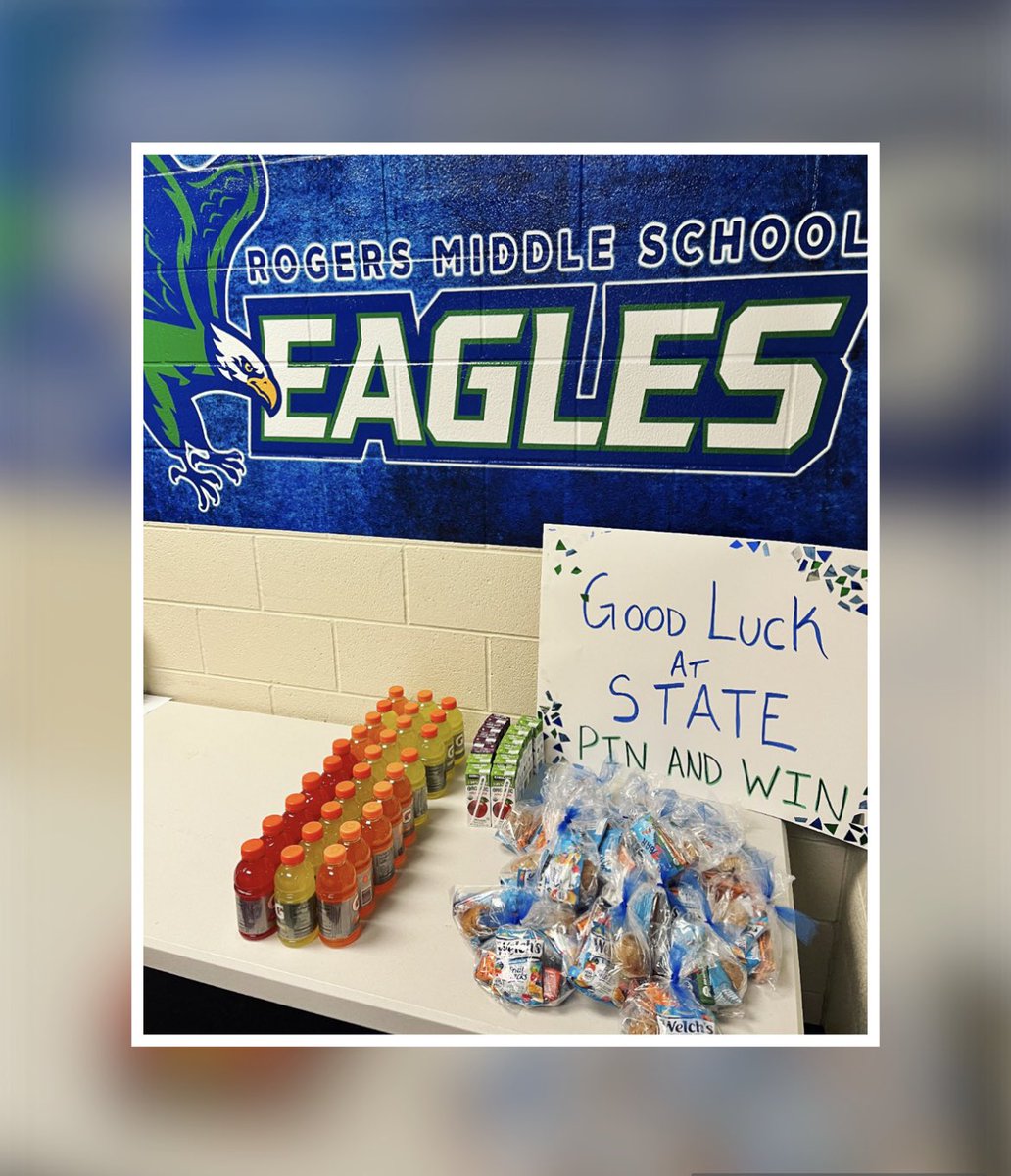 AthleticRogers's tweet photo. Sending a snack for our wrestling team as they head off to State! Go Rogers!!!! #pinandwin @RogersAthletics https://t.co/3sG927vKWP