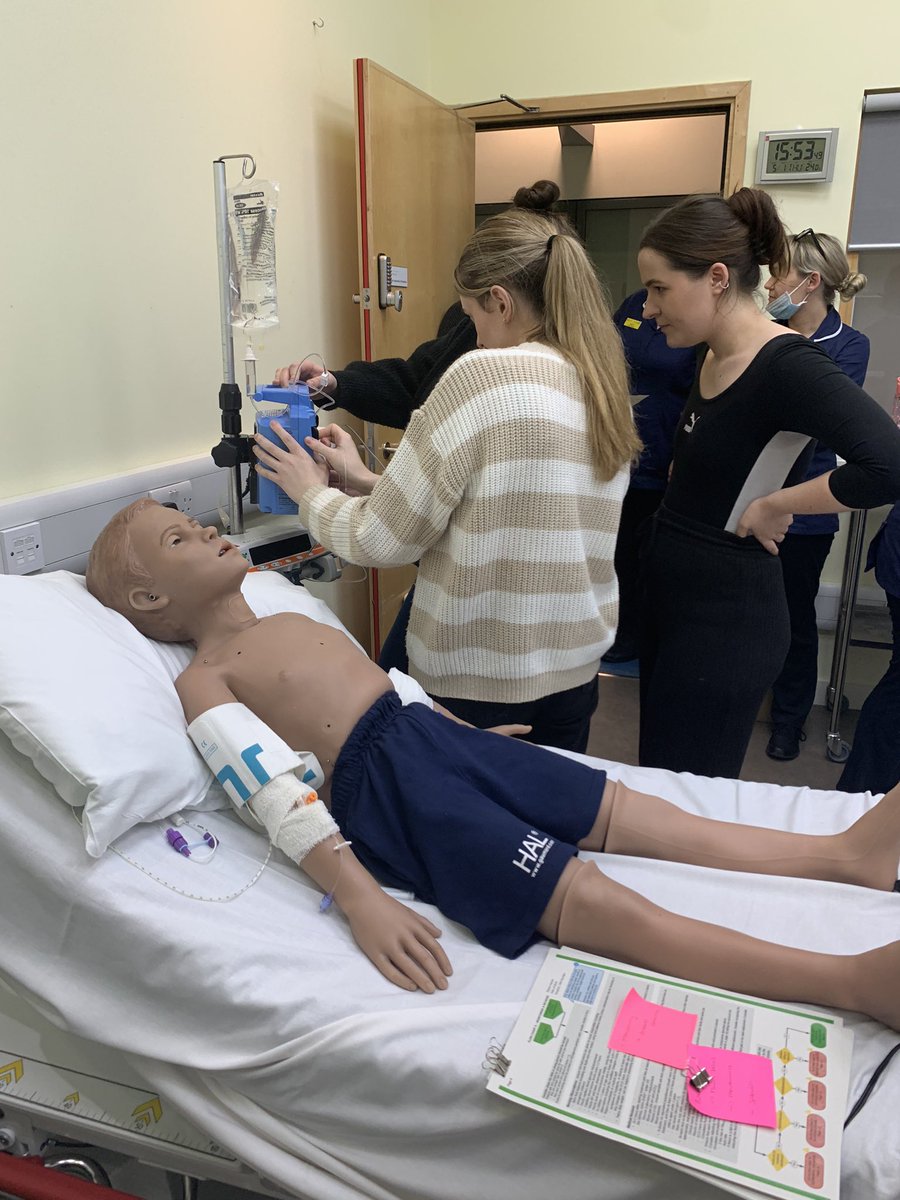 Busy week for paediatric practice development <a href="/TheAlexBrighton/">Royal Alexandra Children's Hospital 💙</a>, facilitating virtual sim for Paediatric Acute Nursing in Critical Care Course, face-to-face teaching for Day 3 of Paediatric Preceptorship and Triage Training Course 😅. #simulation #RCS #nurseeducation #paediatric