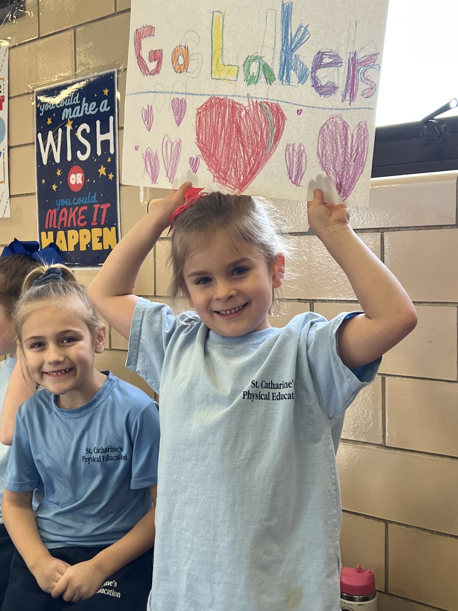 Another great week!  Thanks to Fr. Gregg, Sr. Carole, Mrs. D'Elia and the 4D class for a beautiful Mass!  Thanks to Mrs. Meixsell for a the most spirted of Spirit Weeks!
#workhardprayharder
#allglorytoGod
#CSW2023
#CatholicSchoolsHaveItAll