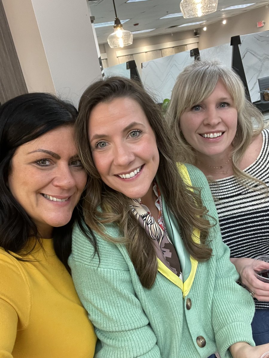 Lisa Gritton tweet media