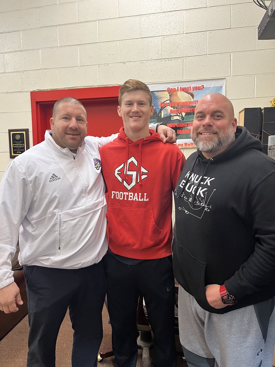 100% Committed! <a href="/ECUPiratesFB/">ECU Football</a> <a href="/coachdaoust/">Tim Daoust</a> @Coach_LowmanES