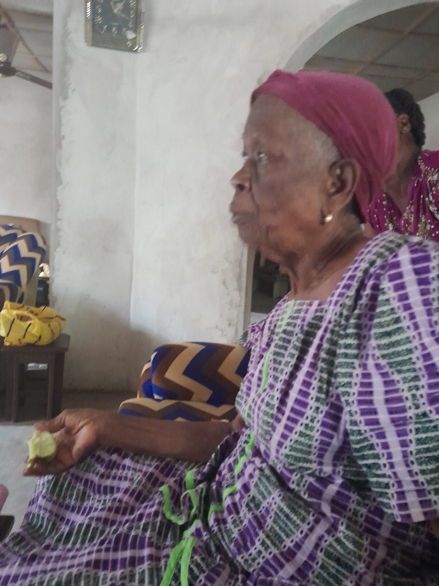 dee_dorwiz's tweet photo. @PolarisBankLtd, This is my grandmother, an octogenarian, of which all her life savings, close to #800,000 was wiped out from her account, as nothing was left!

This happened yesterday around 06:12pm after a airtel caller who identified himself as an agent from https://t.co/tzK0FmbBlN