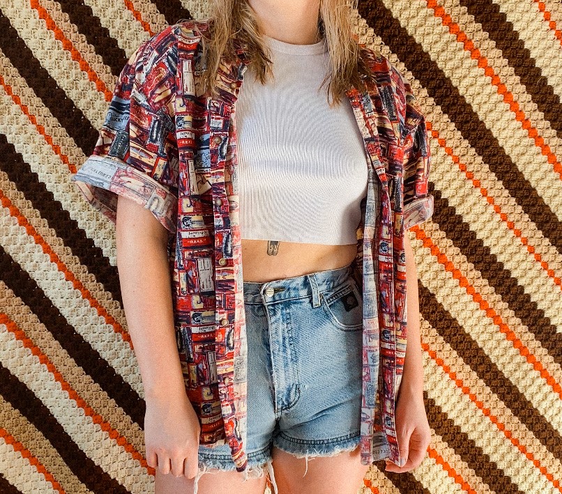 CCSVintageShop's tweet image. Button downs for dayssssss

Check out all of these for 15% off in the shop now!!

casualconversationshop.com