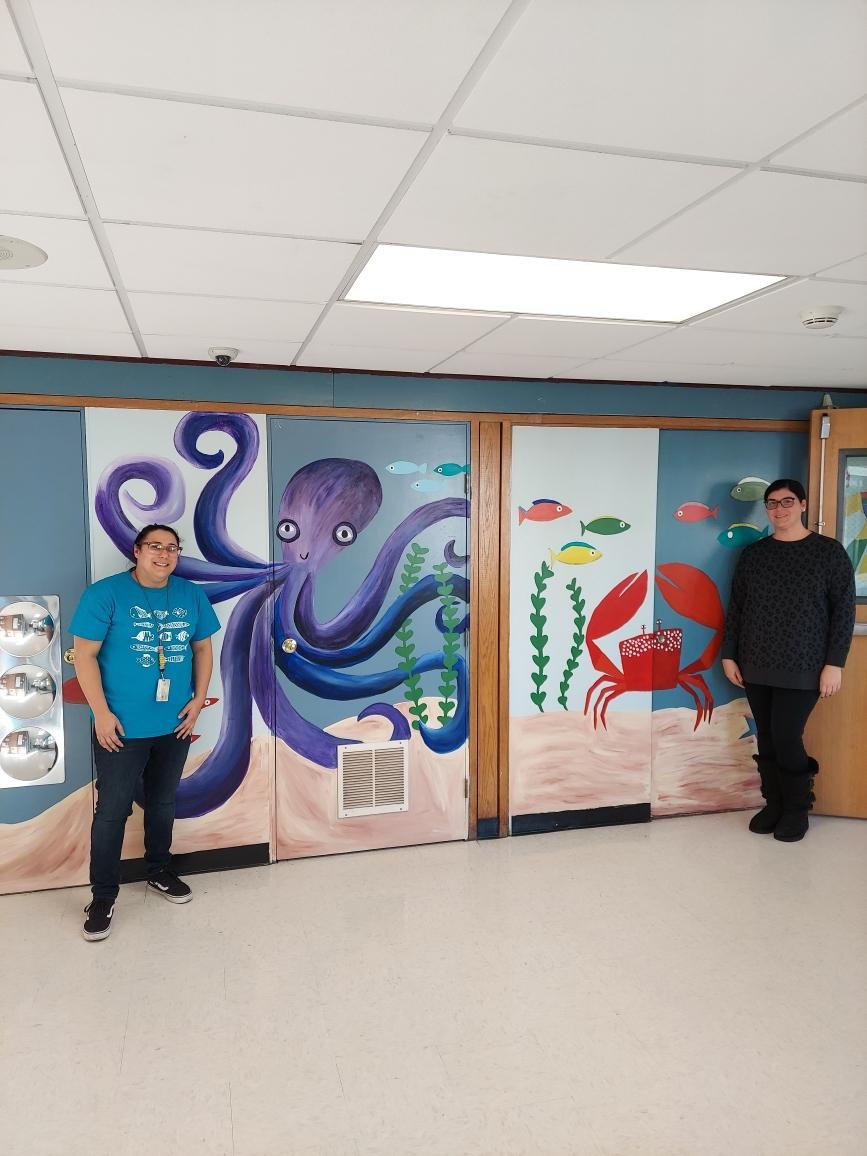 Locust School GC (@locustgc) on Twitter photo A special thank you to our parents for volunteering their time to paint our sensory mural. A special thank you to our parents for volunteering their time to paint our sensory mural.