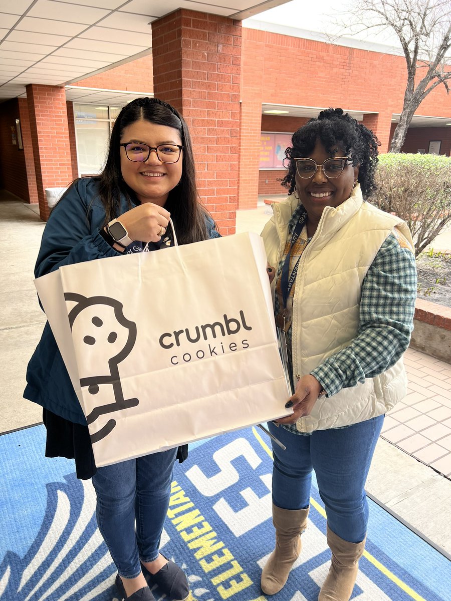 MathBrains's tweet image. Way to go @Magrill_AISD @CalvertES_AISD @GrayES_AISD @Hill_AISD for having the highest attendance at Professional Development in the 2nd nine weeks! We hope you enjoy your Friday treat! @patriciarod19 @DrCrystalWatson @DrFavy @DrWynneLaToya @SandraDoria11 @tdavis_aldine