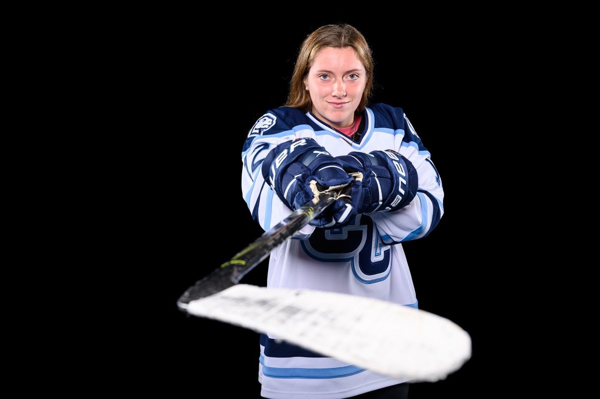 Friday night festivities 🎉! 4️⃣ Camels teams are at HOME to kick off the weekend.
m/w squash 🆚 Dickinson 5 PM
<a href="/conncollegewbb/">Connecticut College WBB</a> 🆚 Bowdoin 7 PM
women's hockey 🆚 Middlebury 7 PM

📹 bit.ly/3vw9JDp