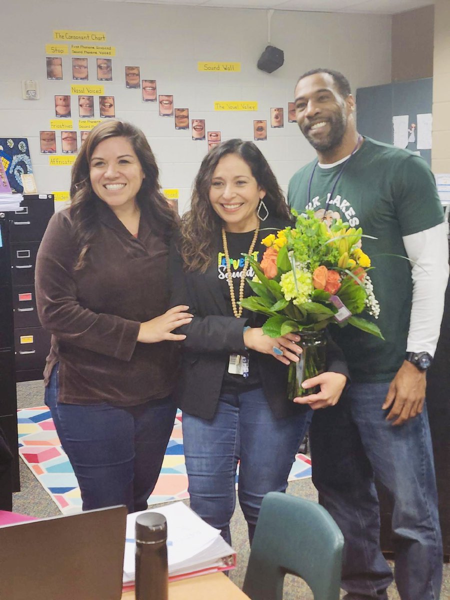 HumbleISD_PLE's tweet photo. Congratulations to our 2022-2023 Teacher of the Year….Ms. Lucy Hernandez!!! 🎉🎉 She goes above and beyond for all of our students and strives for excellence!! We are lucky to have her. @LHernandez_PLE @ClaThomas_PLE @HumbleISD @ThreattSoviet https://t.co/9bXZM5utEK