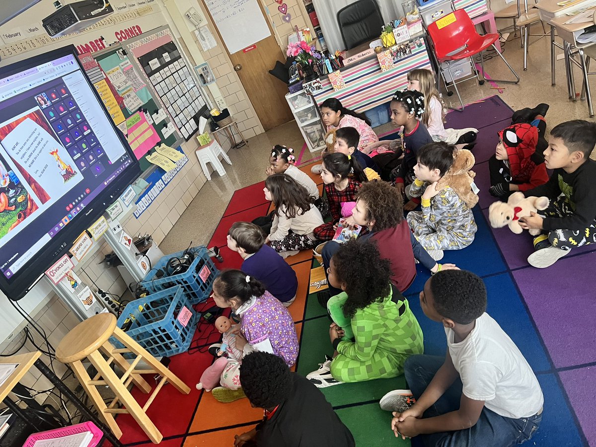MrsRoberts777's tweet photo. D.E.A.R!!!!! So much fun listening to @JSzymanski301 read to the entire school! Our children were so excited to find all the homophones! Now, they’re excited to read together!!!@SussexES @MollyBissell @PtaSussex https://t.co/nANyst5kfc