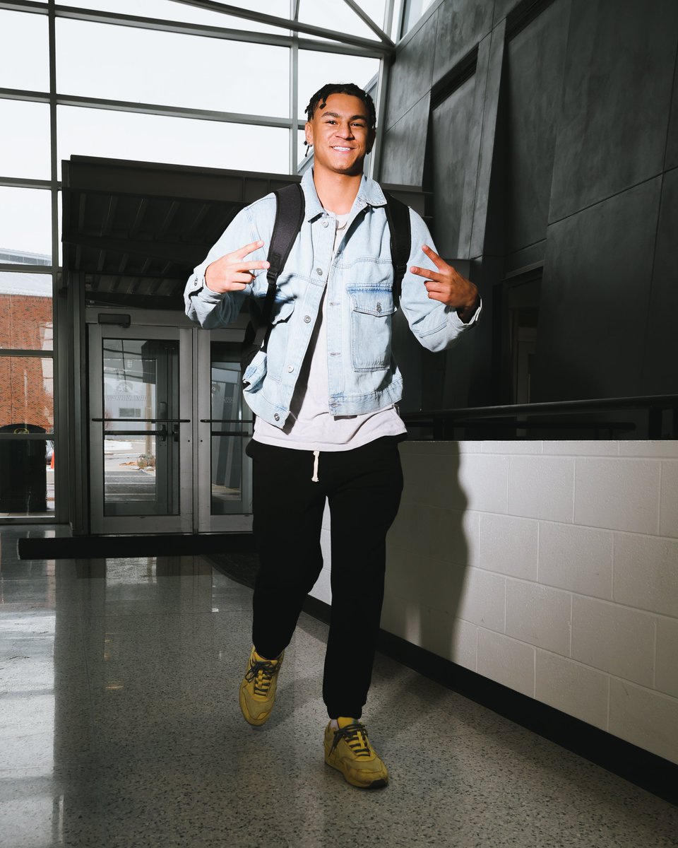 It's like the first day of school but better 😎

#Hawkeyes