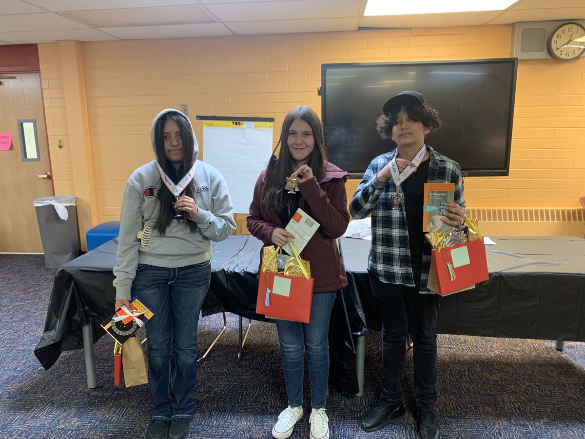 Hayes Middle School tweet media