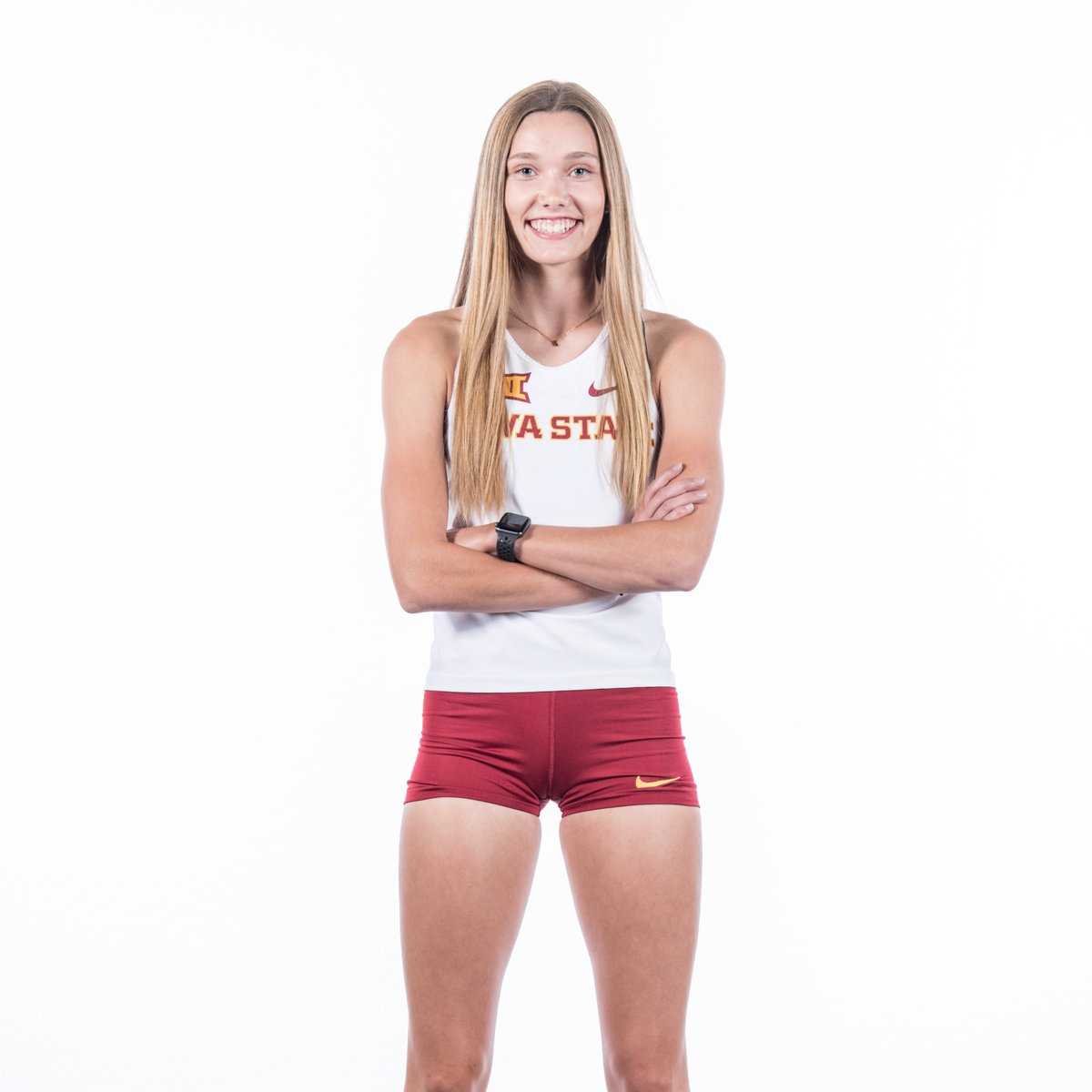 CycloneTrackXC's tweet photo. Kailynn Gubbels turns in a new personal best of 3,577 points in the pentathlon, now moving up to tie the sixth-best performance in ISU history. 𝘚𝘩𝘦'𝘴 𝘰𝘯𝘭𝘺 𝘢 𝘧𝘳𝘦𝘴𝘩𝘮𝘢𝘯.

#CycloneSZN https://t.co/gkonql5F40