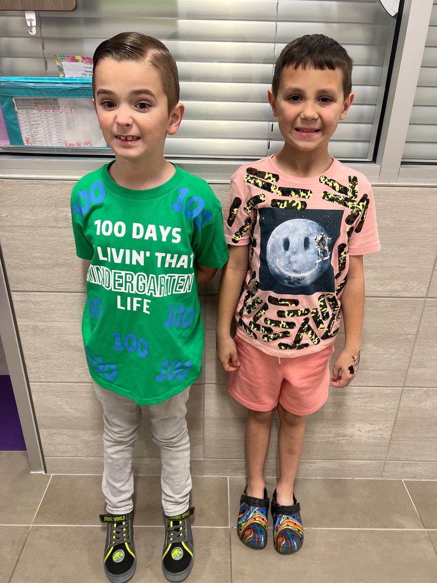 ddekoch's tweet photo. We are 100 days smarter! https://t.co/6irrtDybFX