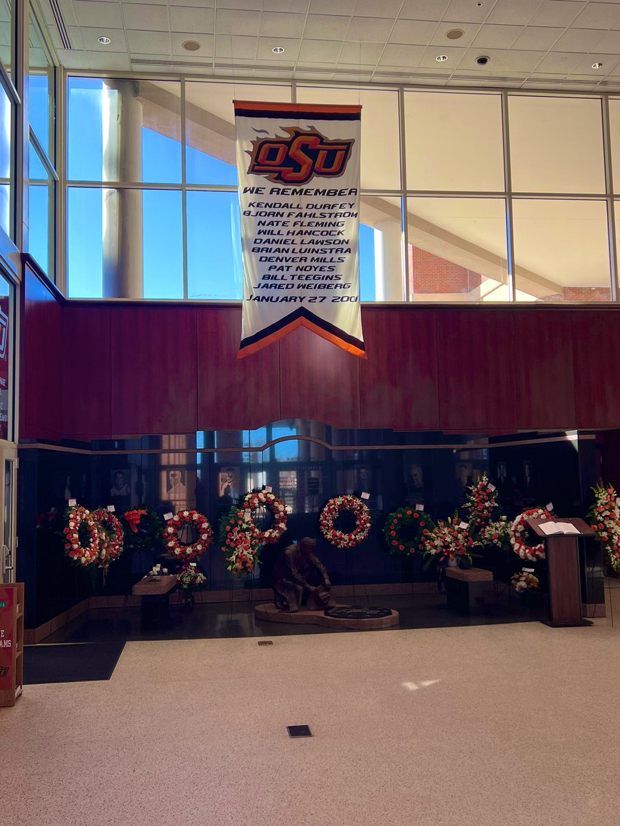 thacoachmike's tweet image. Always an honor to keep the promise. #RT10