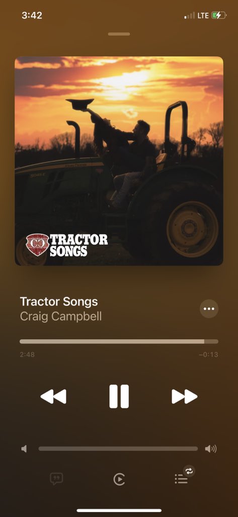 Valpal38's tweet photo. #Tractorsongs by @craigcampbelltv is 🔥🔥🔥 https://t.co/EwmdrRHXPp