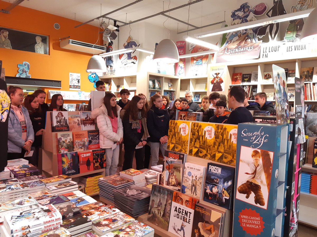 ColCamus12's tweet photo. Un grand merci à Emmanuelle Belle et toute son équipe de La Maison du Livre de Rodez pour leur accueil et leurs conseils.
#AlbertCamusBaraqueville
#OccitanieLivre
#JeunesEnLibrairie https://t.co/XK4DstMfgh