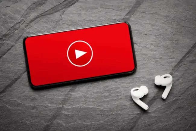 ApkPillar's tweet photo. Top 10 Video Player Apps For Android
The days of converting videos into a low-quality file format to view on a mobile device are long gone. You can still do that now, but video player apps for Android can now play practically. For more read visit our site https://t.co/4FNA6E6gzq https://t.co/hJ4Rq03gci