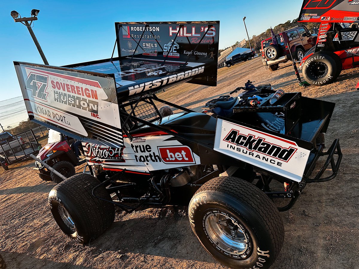 A new-look for @Westbrook47X. 🔥

The Canadian brought his <a href="/HillsRacingTeam/">Hill’s Racing</a> whip down to Volusia for the <a href="/GermfreeLabs/">Germfree</a> Southern Sprint Car Shootout. He’s chasing his first-career @USCSRacing win this weekend.

📺 LIVE on @DIRTVision (6pm ET)