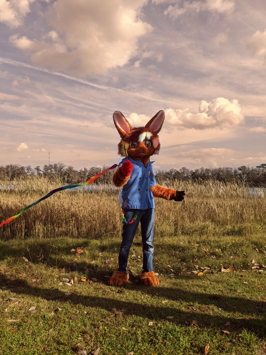 BakeryAte's tweet photo. Hoppy Furry Friday everyone! P.I.F. is here to offer you some tasty gingerbread bunny donuts and rainbow fun!

#FursuitFriday #FurryFriday #furry https://t.co/sfxUkhtbNE