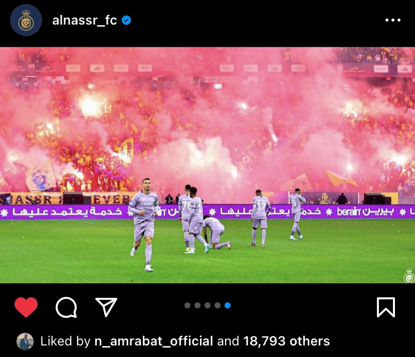 AjelNFC's tweet photo. 🚨🚨📸 — نور الدين امرابط لاعب #النصر سابقًا ، يضع لايك على جمال مُدرج #العالمي في لقاء الأمس . . 💛 https://t.co/nigIm2bmqO