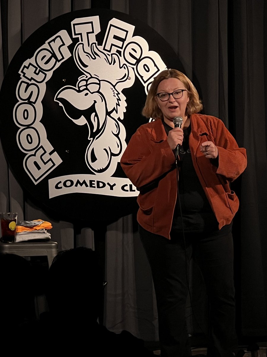 Kicked off the week of shows with @jackiekashian last night! 4 more chances to catch her this weekend in Sunnyvale at @roostertf Get tix on our web site! #sunnyvale #cupertino #saratoga #sanjose #santaclara ##mountainviewca