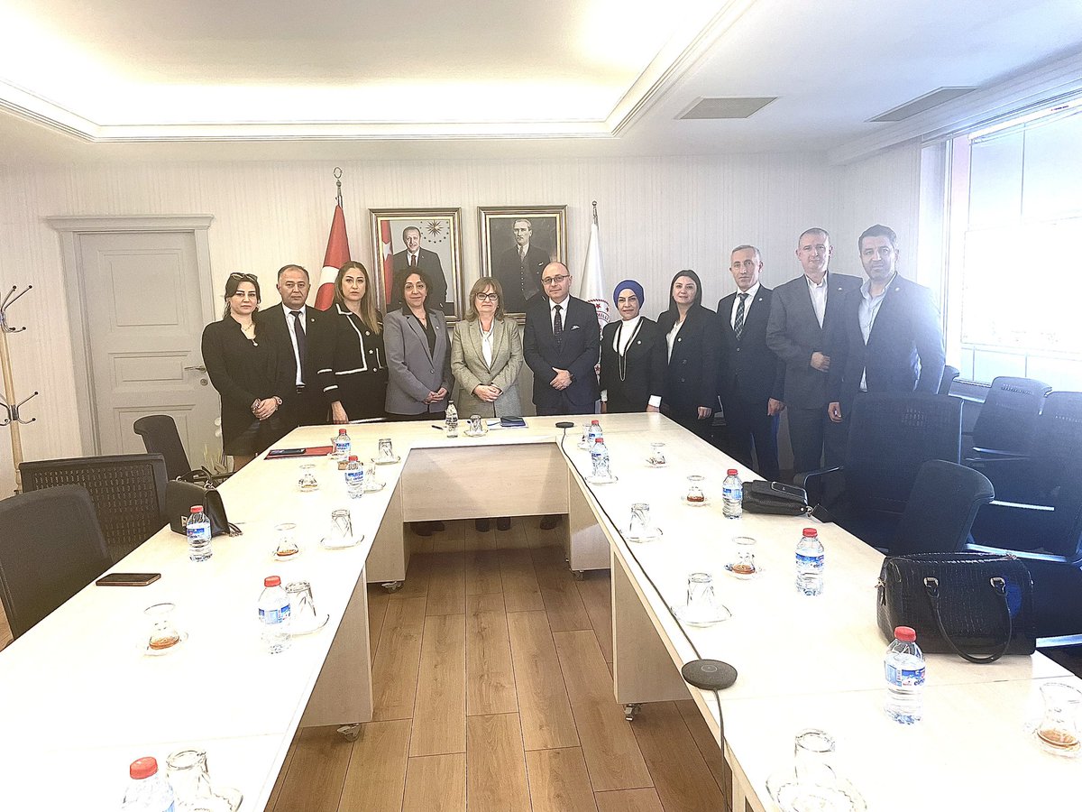 Okul Öncesi Eğitim ile alakalı Temel Eğitimden Sorumlu Milli Eğitim Bakan Yard. Sn. Petek AŞKAR ile istişare toplantısı yaptık . <a href="/meb/">Maria Elena Boschi</a> <a href="/hataymem/">Hatay İl Millî Eğitim Müdürlüğü</a>