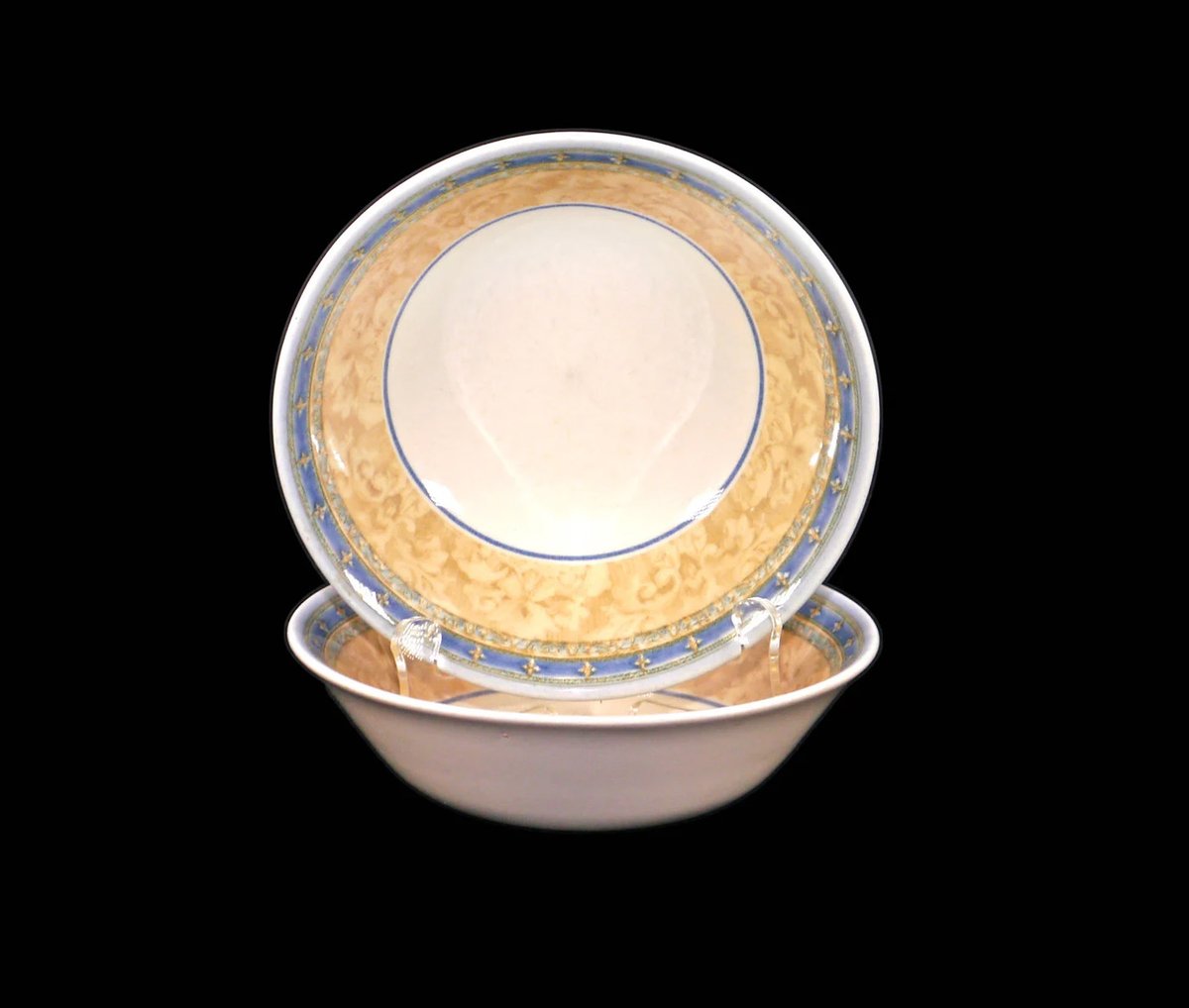 G97816960Girl's tweet photo. Pair of Churchill China Prague coupe cereal bowls. Jeff Banks Ports of Call series made in England. https://t.co/tUNcHXUjGh via @Etsy #BuyfromGroovy #antiqueshop #tableware #vintagetableware #cerealbowl #ChurchillChina #ChurchillChinaPrague #ChurchillPortsofCall #EtsySellers https://t.co/OZsnjFxYvQ