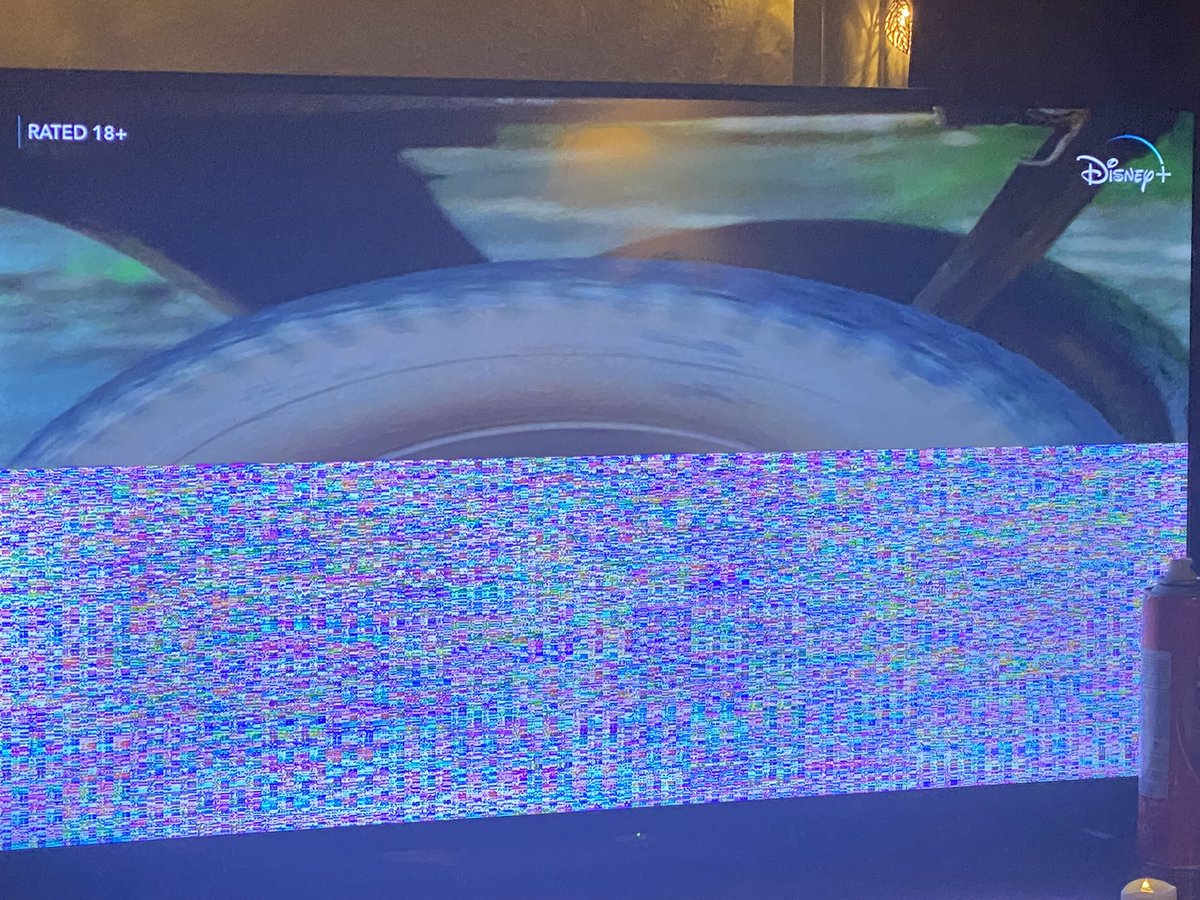 LoubieHoward's tweet photo. @DisneyPlus can anyone tell me why my TV won’t display the full picture? It’s like this on nearly all shows and movies I try to watch on my tv? @PanasonicUK #disneyplusuk #customersupport https://t.co/ZPitlmig1N