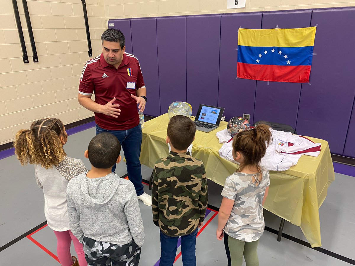 Pickerington Elementary tweet media