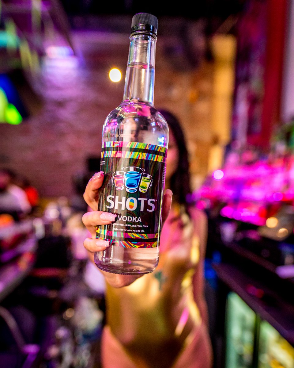 Nothing like SHOTS Vodka on a Friday night to get the weekend vibes started! 🙌 Come party with us tonight! Doors open at 7:00 PM
