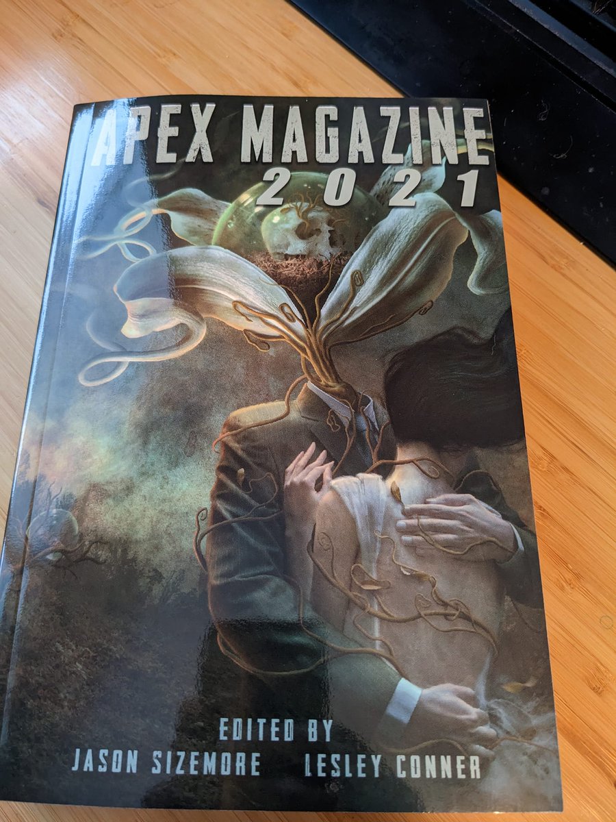 kahòn:tsi á:kwe'ks tweet media