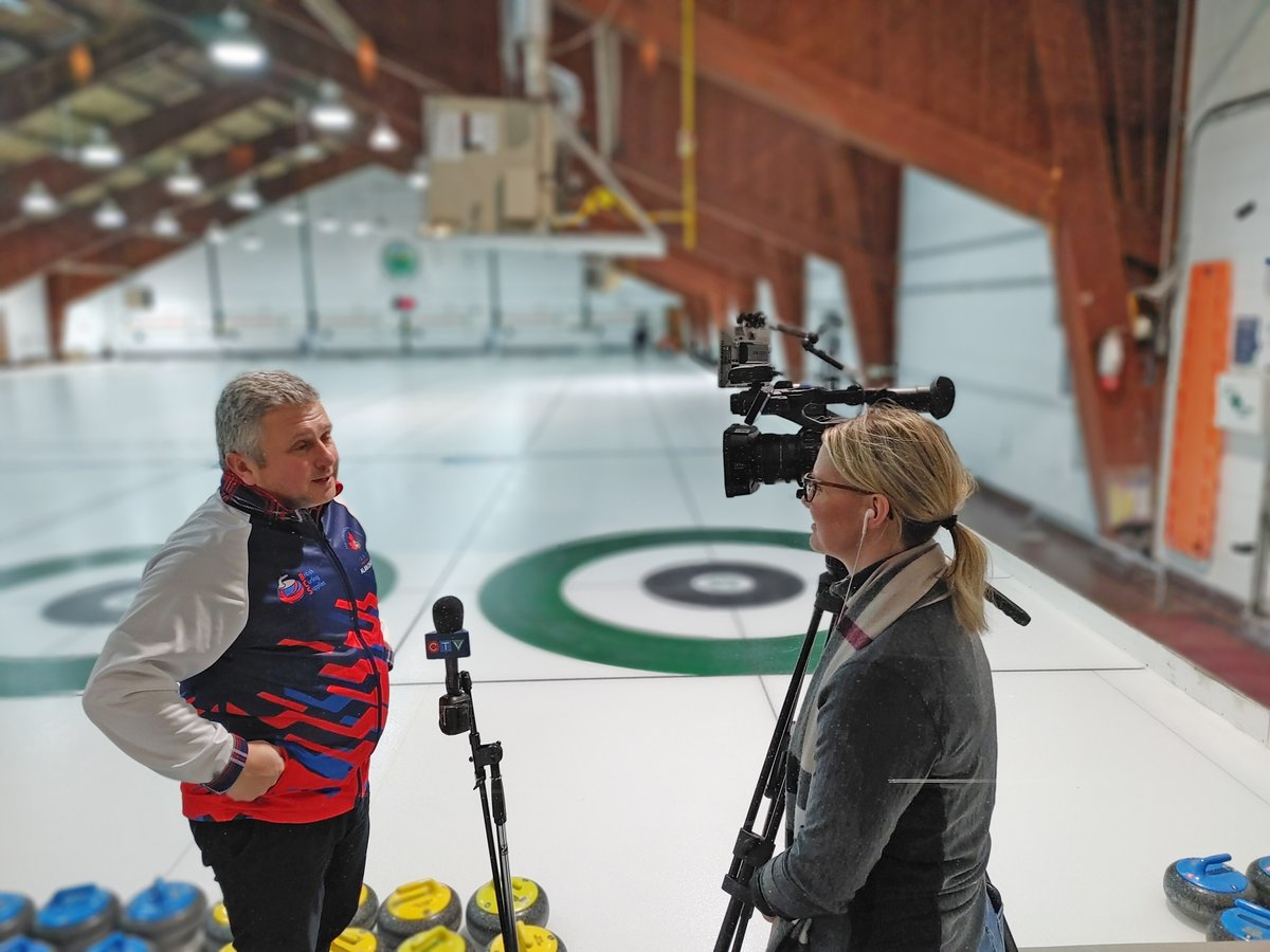 Catgandcc's tweet photo. Shout out to @CTVNews for covering today's matches of the 2023 Strathcona Cup @SCT 2023 The longest running curling event in history. ๐ด๓ ง๓ ข๓ ณ๓ ฃ๓ ด๓ ฟ๐จ๐ฆ
A great day, stay tuned for more photos.
#SCT2023 #strathconacup https://t.co/F2oveG2dyr
