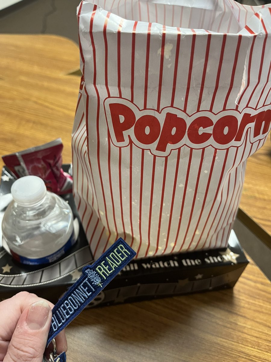 MsHollandMed's tweet photo. Iβve always read the #BluebonnetBooks, even as a kiddo. As an adult, I love to be able to vote. This year @cubsread let me have my own popcorn tray. I was so proud to see my love for #BlueBonnnetBooks trickle down to my students. #ACEcubs #BookNerdsUnite @TBABooks https://t.co/mf5hkMibku