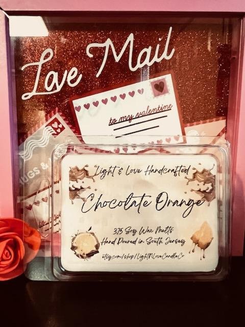 thatjerseygirlj's tweet image. Chocolate Orange wax melts 😋 sweet and citrusy classic 

#chocolateorange #soywaxmets #handpoured