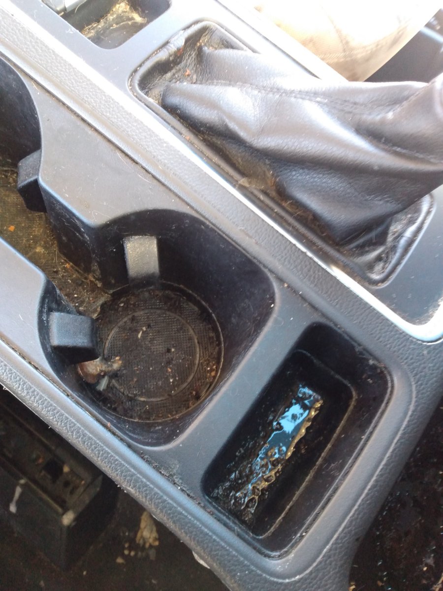 OnDetailing's tweet image. Busy day detailin 
#417Land #branson #cardetailing