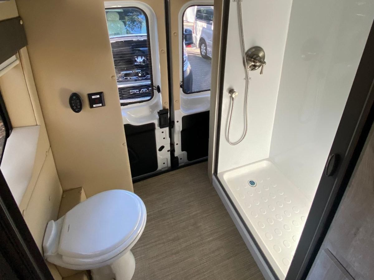 INTRODUCING our new brand: Chinook Bayside
It is the ONLY Class B RV with DRY BATH 🤩

Check out our newsletter for more info:
conta.cc/3HetViL