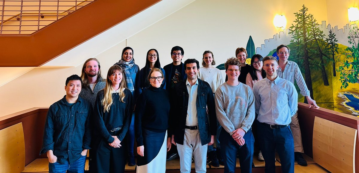 UCLDeanLifeSci's tweet photo. Our annual Taylor lab research day with talks on nano plastics, SIF in trees, landraces of Cannabis sativa, microbes and more all bound together by the core theme ‘plants and environment: molecules to ecosystem’ @MarieChKlein @JHBailey_Bale @AWongPlant @UCDavisPlants https://t.co/wf3BgYop98