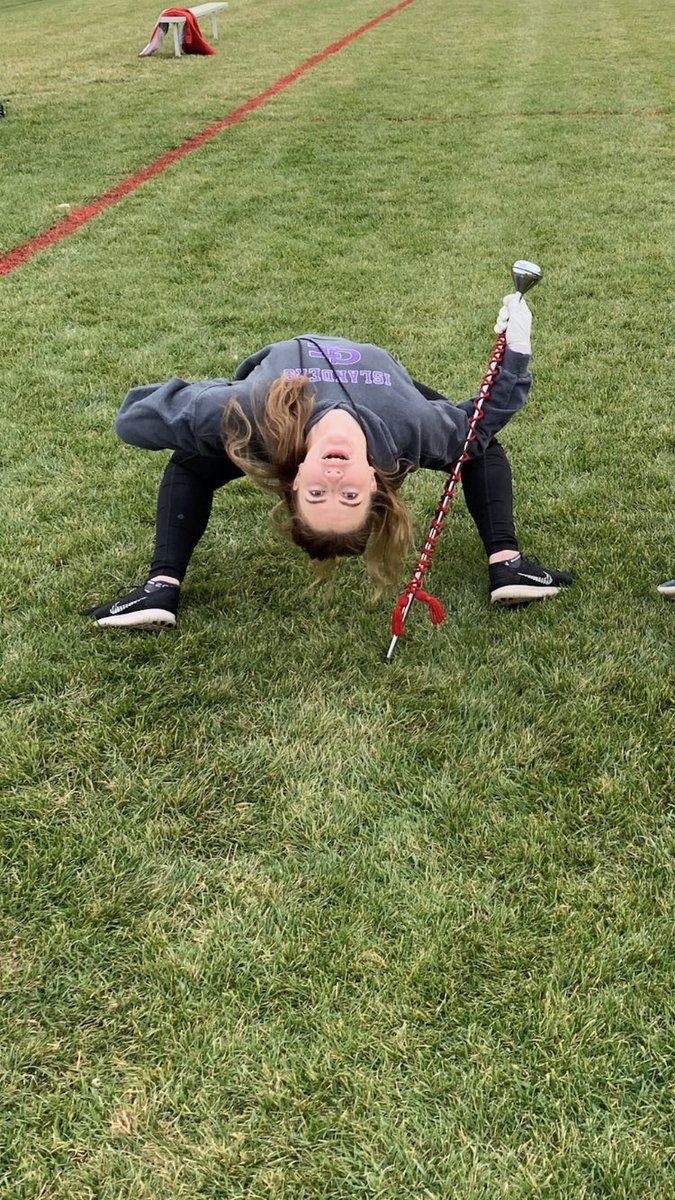 *me wondering why my back hurts so bad at age 24*
Me at ages 20-23: