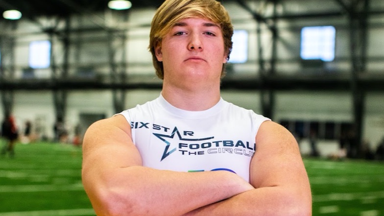 6starfootballIA's tweet photo. IA PROSPECT SPOTLIGHT I  Big men in the trenches to know (2024)

⚡️A look at several rising p;rospects
@cutlera12 @JosephBittner @TonoCornell @mason_knipp @Kohen_Mack @MitchellSchnepf @DontrellSkinner @ThimmesEthan @Draven_woods54 @TaiwonYoungJr

STORY ▶️https://t.co/yIu3ebOVic https://t.co/WgIl8VqP5k