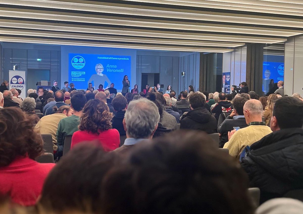 Si chiude qui, a #Como, una lunghissima giornata elettore in Lombardia. Stanco ma convinto che il lavoro profondo paga sempre. Oggi piu che mai c'è bisogno che l'Italia seria rialzi la testa per riprendere in mano il suo futuro.
#Lombardiasulserio