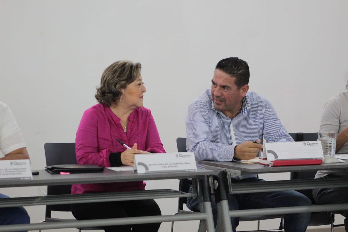 SABGOBQRoo's tweet photo. ... y hacer más eficiente la tramitología que realiza la Cámara en el proceso de construcción de vivienda para las y los quintanarroenses. (2/3) https://t.co/HVgWJYMZjJ