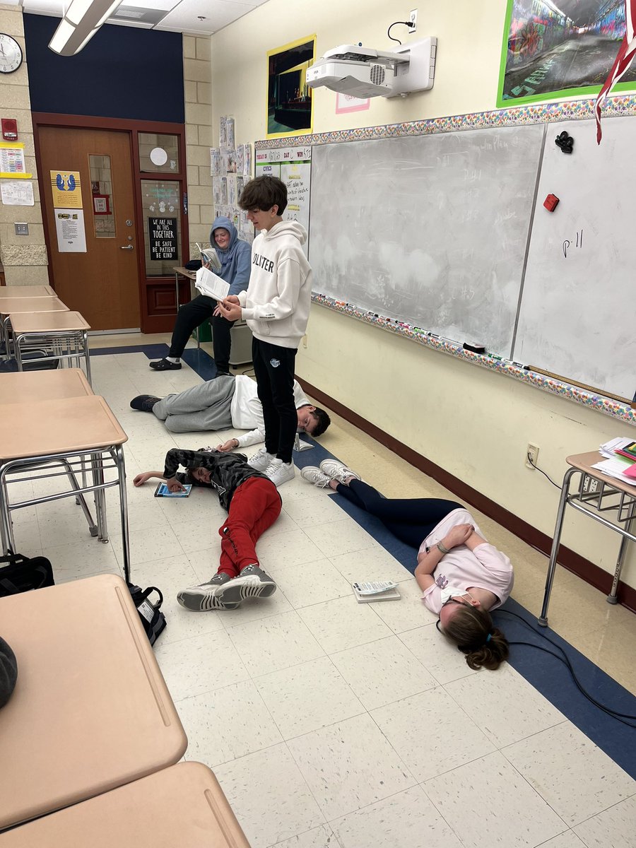 TeamUnitedWMS's tweet photo. Act II ACTION! 🎬 @wmsnatick #amidsummernightsdream #WilsonUnited #Shakespeareisfun https://t.co/NT9Yvmj3i2