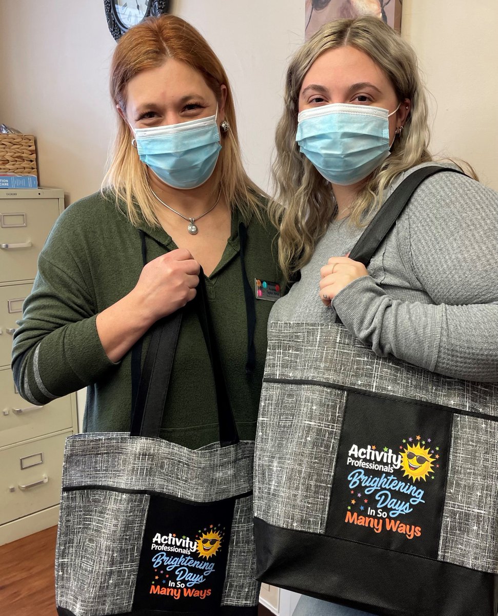 CommuniCareFam's tweet image. Dixon Healthcare Center proudly recognizes its amazing activities department during National Activity Professionals Week. Thank you for all that you do to bring inspiration, fun, and smiles to our residents’ faces! 
#NationalActivityProfessionalsWeek #NAPW #Healthcare