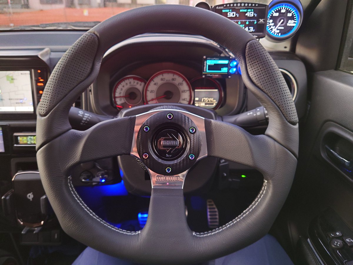 tomtomms3's tweet image. momoコマンド2Rすごくいい♪
ずっと走っていたくなる
#momo
#ステアリング