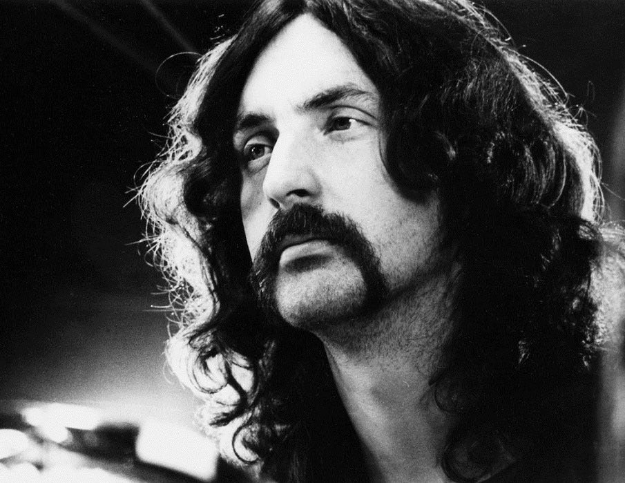 Happy 79th birthday to Nick Mason. Songwriter, producer and drummer of Pink Floyd    